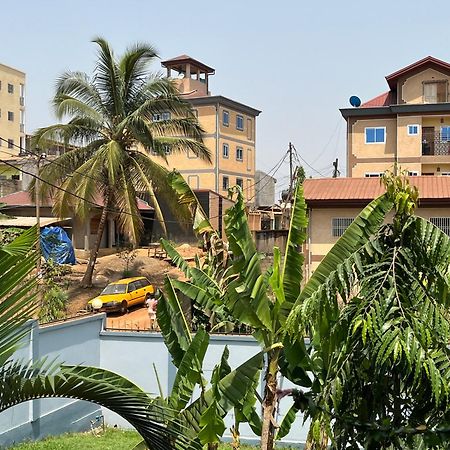 Afan Yaounde Lodge Exterior photo